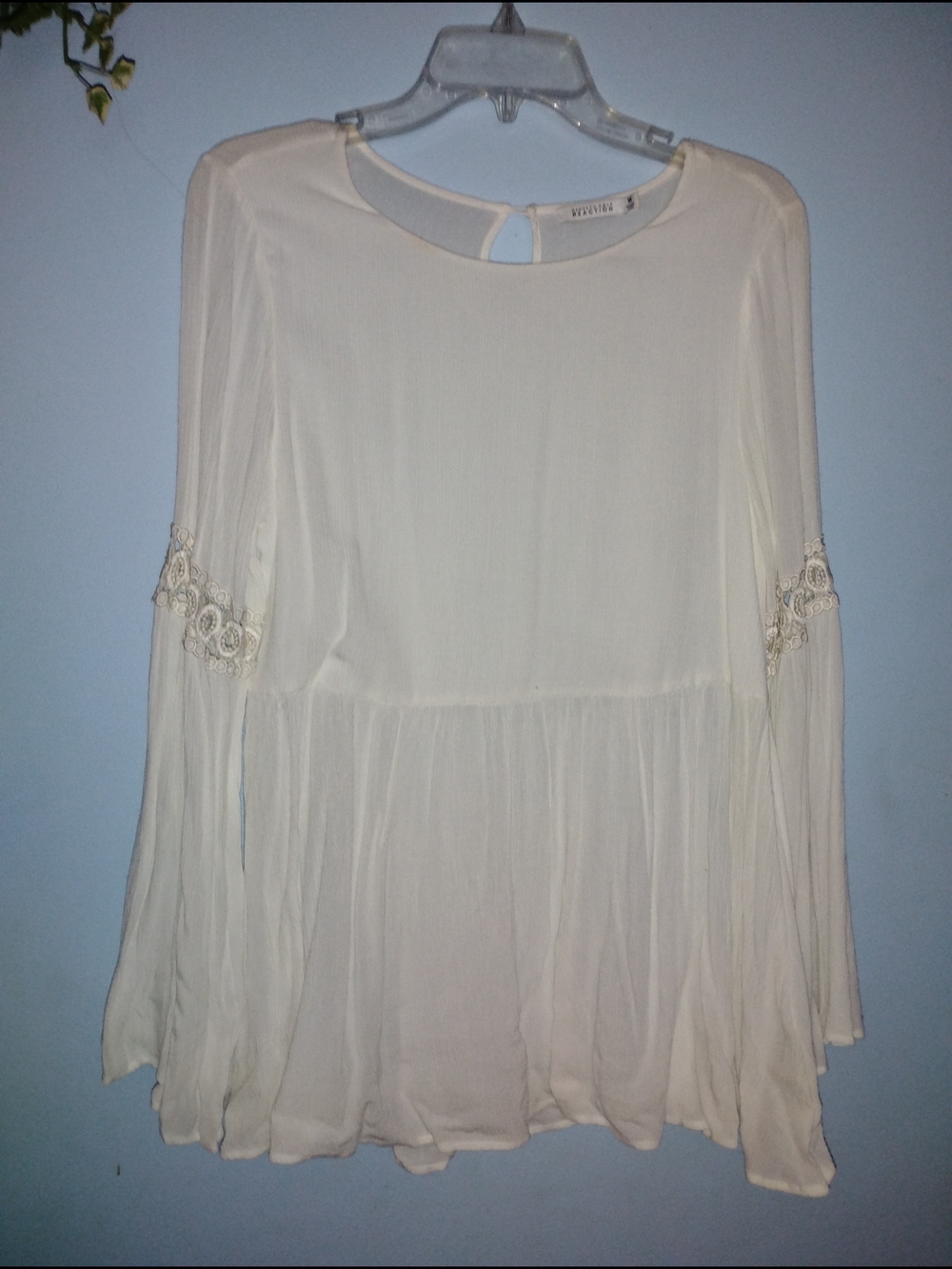 Kenneth Cole Reaction Ivory Long-Sleeve Peplum Blouse with Lace Trim